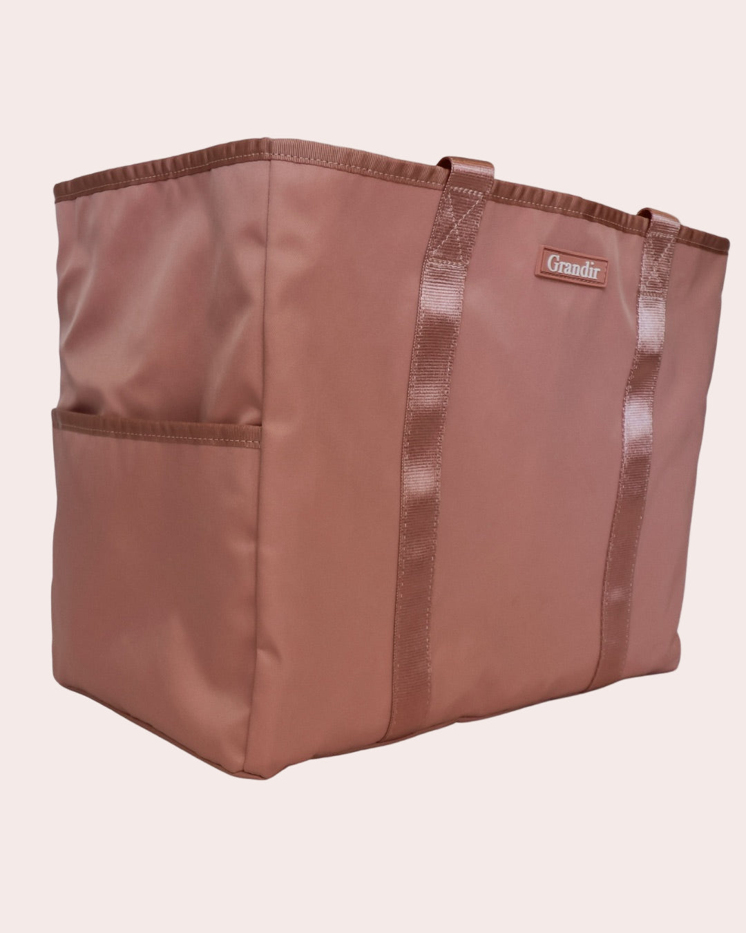 Grandir tote bag with a visible brand logo on a white background